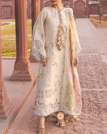 Crimson Luxury Lawn ChickenKari |5448